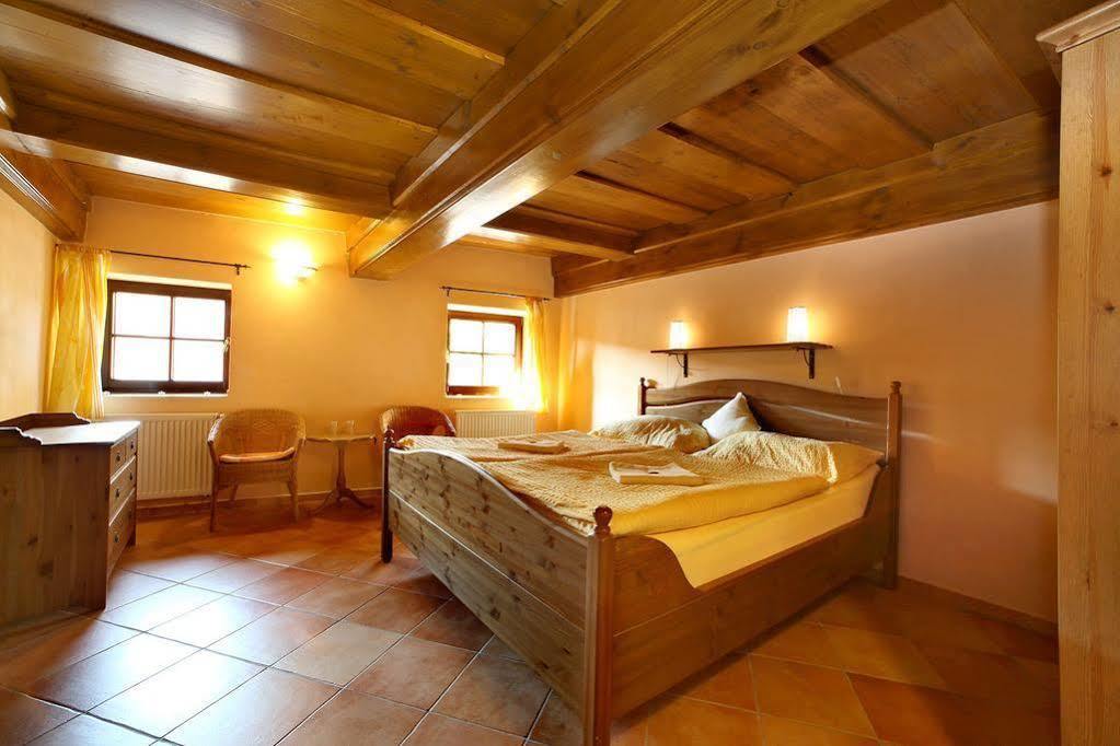Pension U Mrazku Cesky Krumlov Luaran gambar