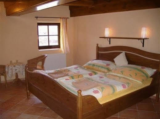 Pension U Mrazku Cesky Krumlov Luaran gambar